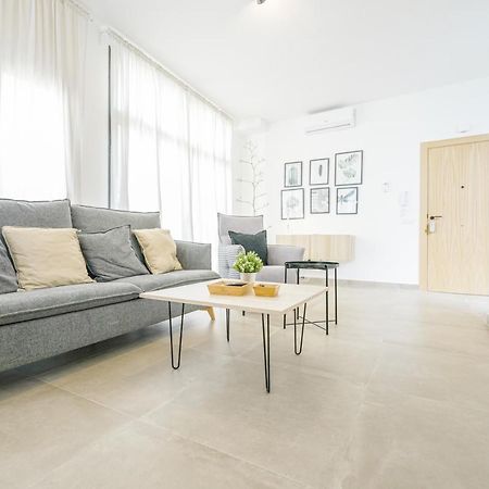 Moott Homes Suites Casa De Los Leones Apto 1 Almeria Exterior photo